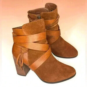 Tamaris Women’s Brown Chelsea Suede Ankle Booties Size- EU 38. USA Size- 7.5